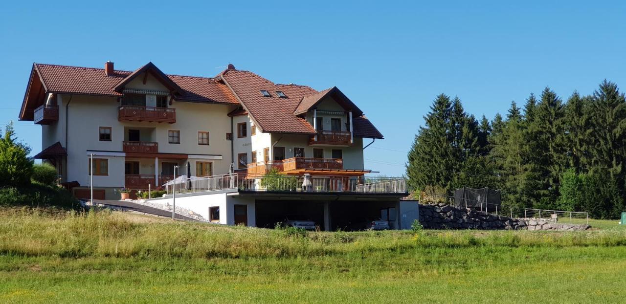Gaestehaus Karoline Оберайхвальд Экстерьер фото